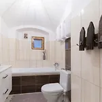 W Starym Ogrodzie * Duszniki Zdrój